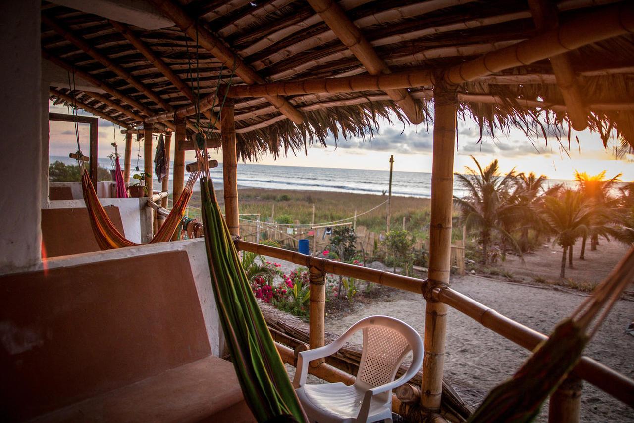 Beach Front Bungalows At The Coconut Canoa Εξωτερικό φωτογραφία